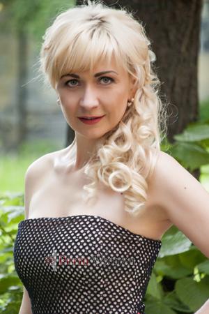 174530 - Natalia Age: 40 - Ukraine