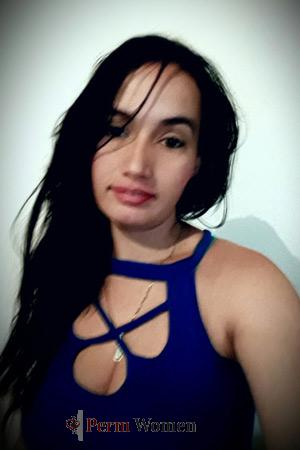 176025 - Laura Age: 40 - Colombia