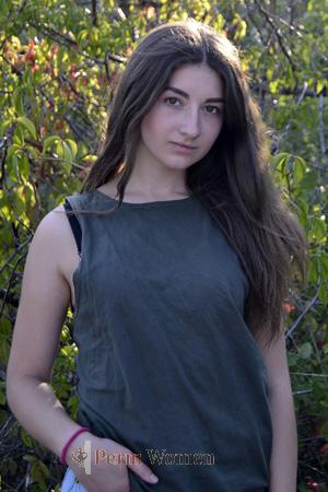 176184 - Ruslana Age: 26 - Ukraine