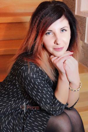 179699 - Elena Age: 36 - Ukraine