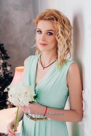 189355 - Yevheniia Age: 40 - Ukraine