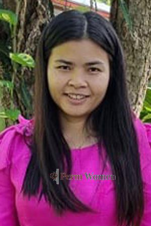 204793 - Rujira Age: 36 - Thailand