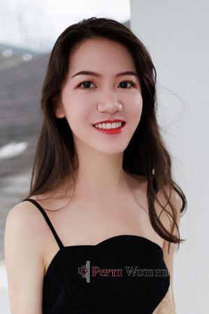 214482 - Yingna Age: 28 - China