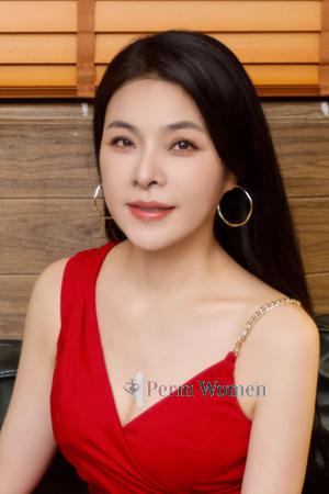 215505 - Alisa Age: 42 - China