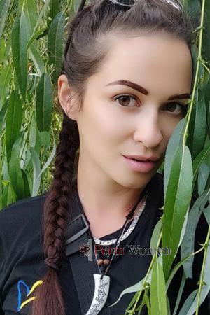 215817 - Iryna Age: 35 - Ukraine