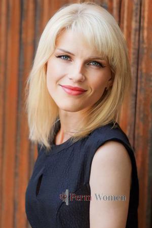 219454 - Alyona Age: 36 - Ukraine