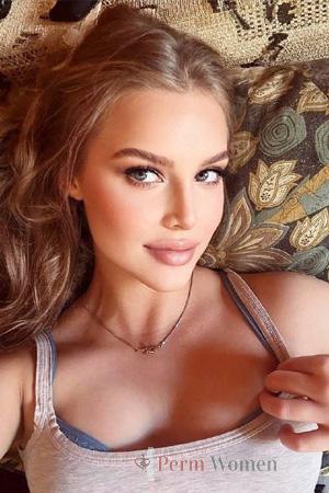 223342 - Aleksandra Age: 20 - Ukraine