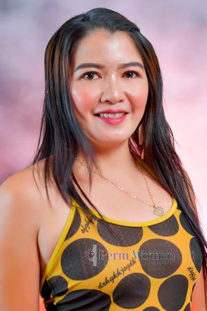 Ladies of Philippines