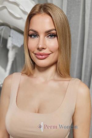 223782 - Oksana Age: 47 - Russia