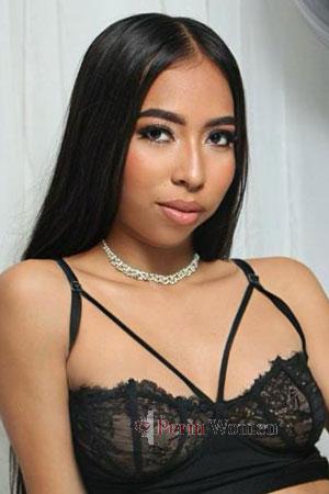 223833 - Julieth Age: 23 - Colombia