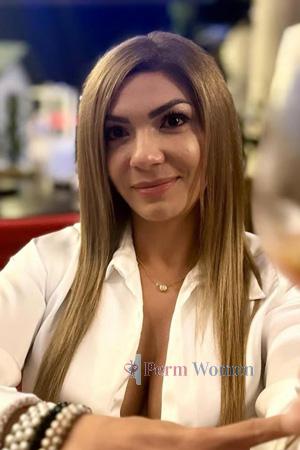 Ladies of Costa Rica