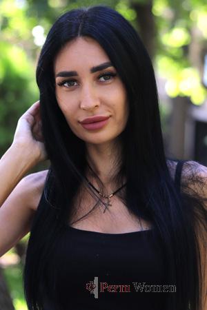 225090 - Iryna Age: 32 - Ukraine